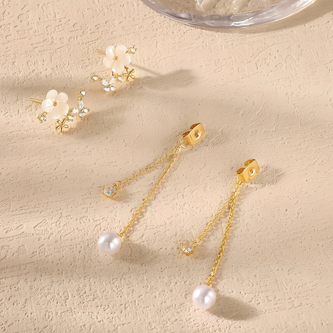 ZÉLVARÈ Lumière Pearl Cascade Earrings – product photo