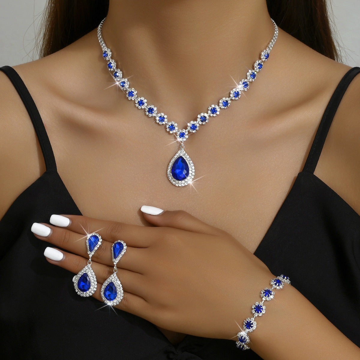 ZÉLVARÈ Cosmic Crystal Bridal Jewelry Set – product photo