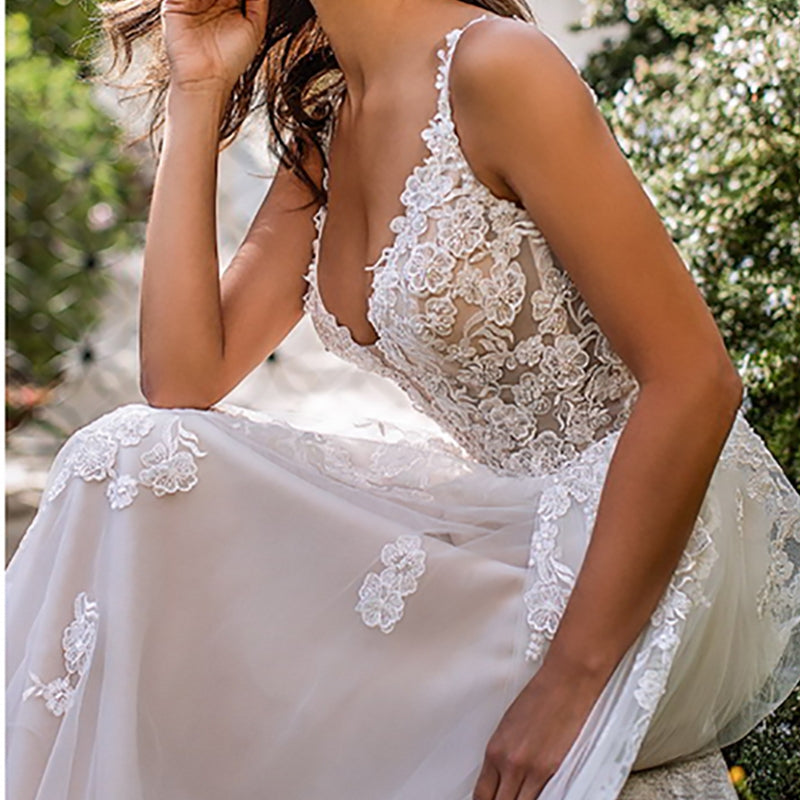 ZÉLVARÈ Seraphine Deep-V Bridal Wedding Dress – product photo