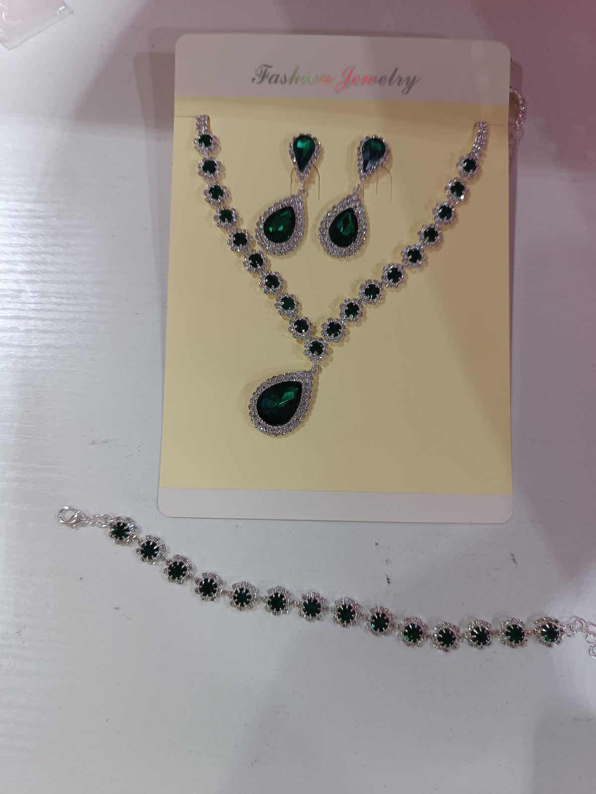 ZÉLVARÈ Cosmic Crystal Bridal Jewelry Set – product photo