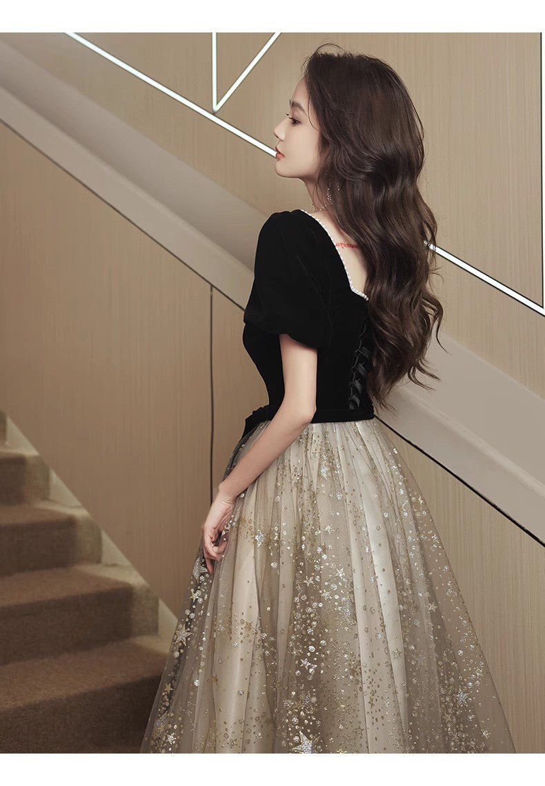 ZÉLVARÈ Noir Élégance Evening Dress – product photo