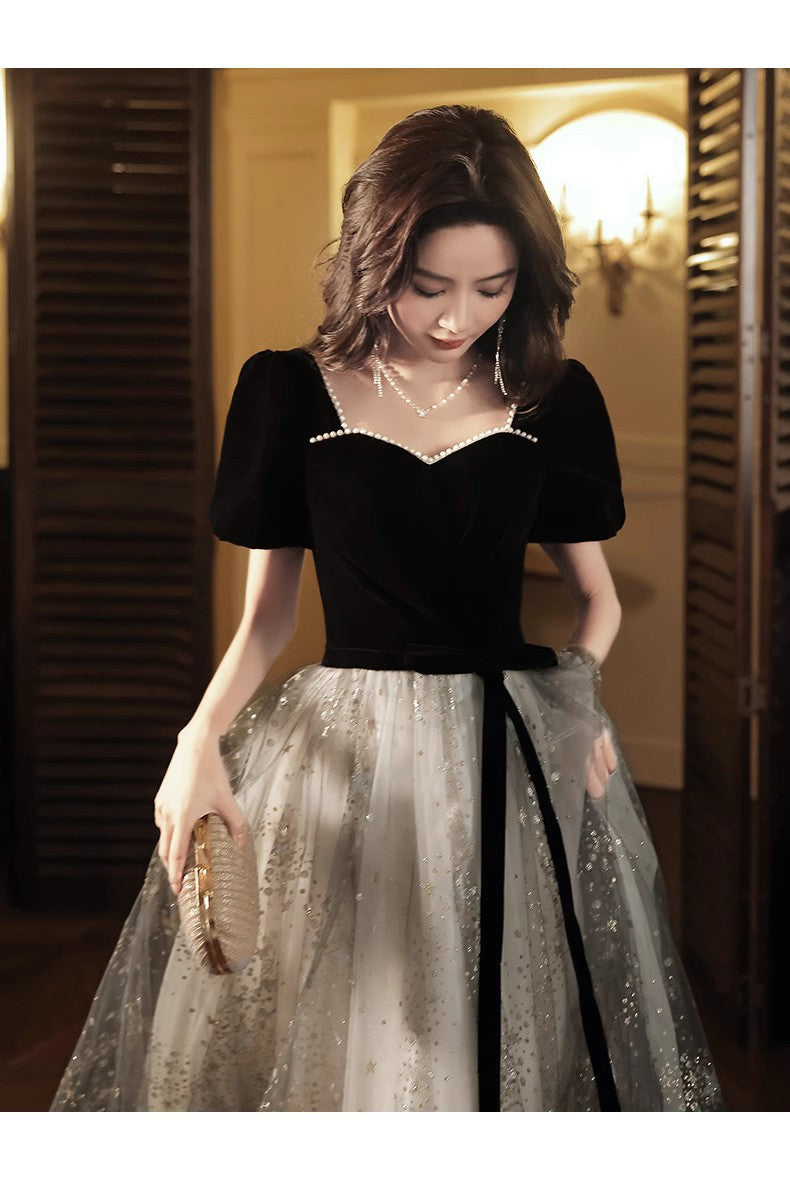 ZÉLVARÈ Noir Élégance Evening Dress – product photo