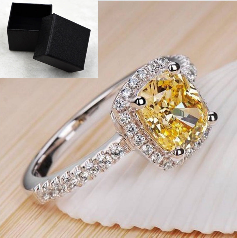ZÉLVARÈ Lumière Bridal Engagement Ring – product photo