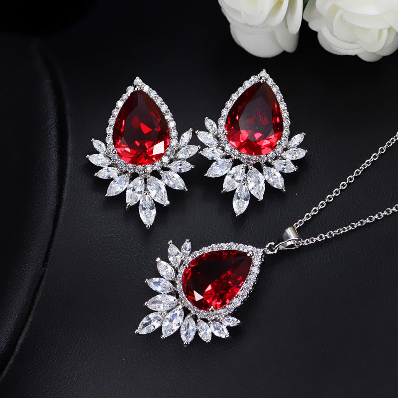 ZÉLVARÈ Éclaire Bridal Banquet Jewelry Set – product photo