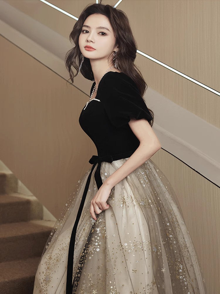 ZÉLVARÈ Noir Élégance Evening Dress – product photo