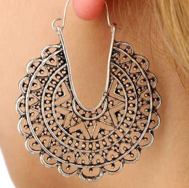 ZÉLVARÈ Boheme Artisan Drop Earrings detail