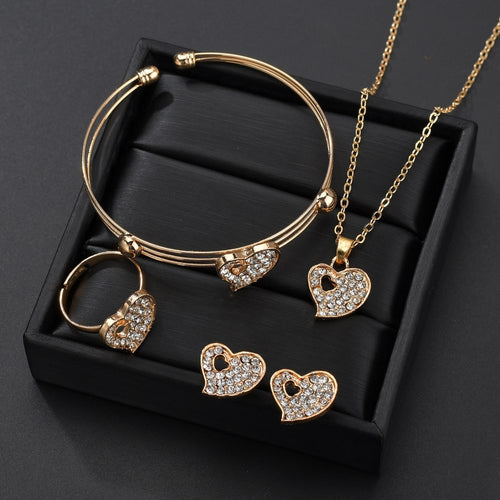 ZÉLVARÈ Amour Love Jewelry Set – product photo