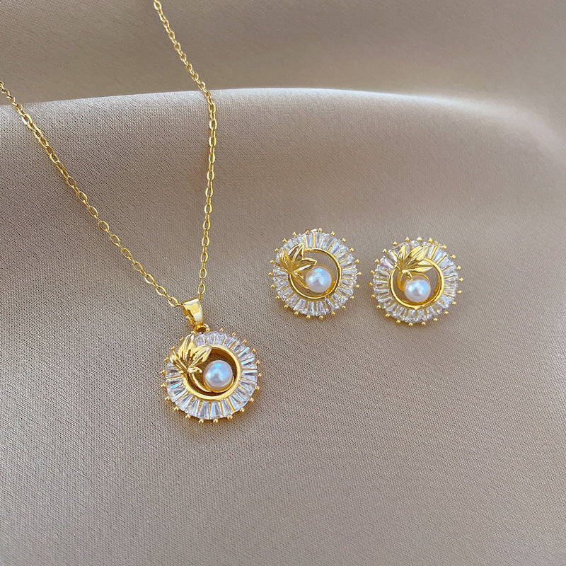ZÉLVARÈ Étoile Geometric Jewelry Set – product photo