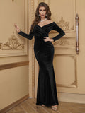 ZÉLVARÈ Aveline Velvet Evening Dress – product photo