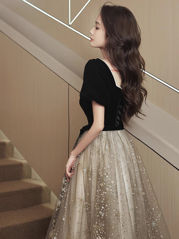 ZÉLVARÈ Noir Élégance Evening Dress – product photo