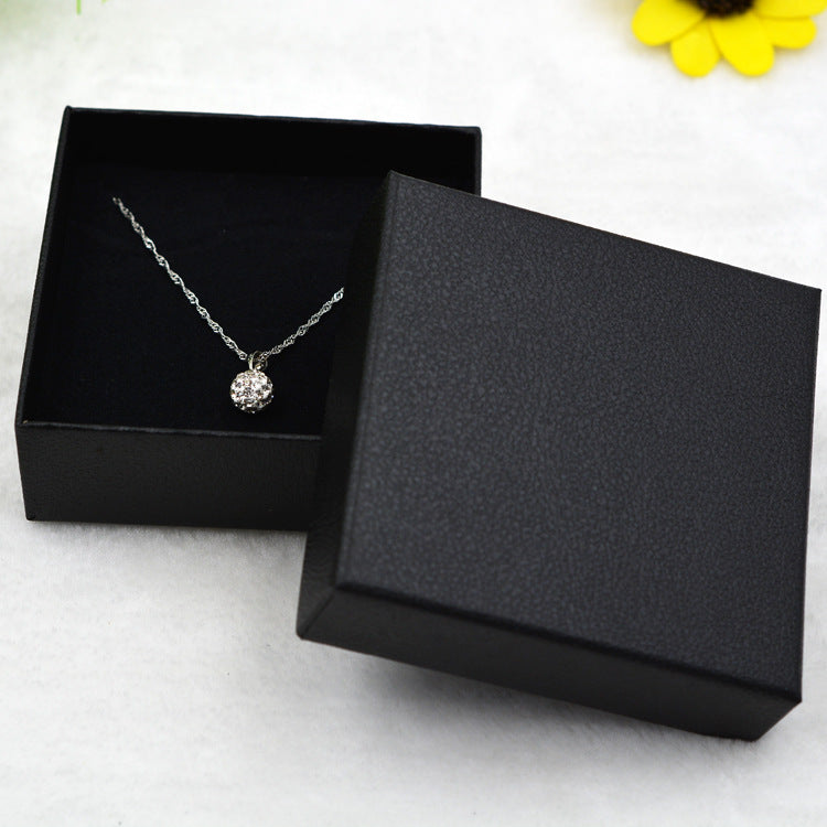 ZÉLVARÈ Lumière Bridal Engagement Ring – product photo
